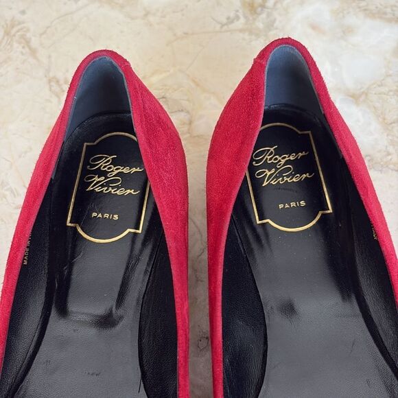 Roger Vivier Red Suede Gommette Ballet Flats - Picture 10 of 15